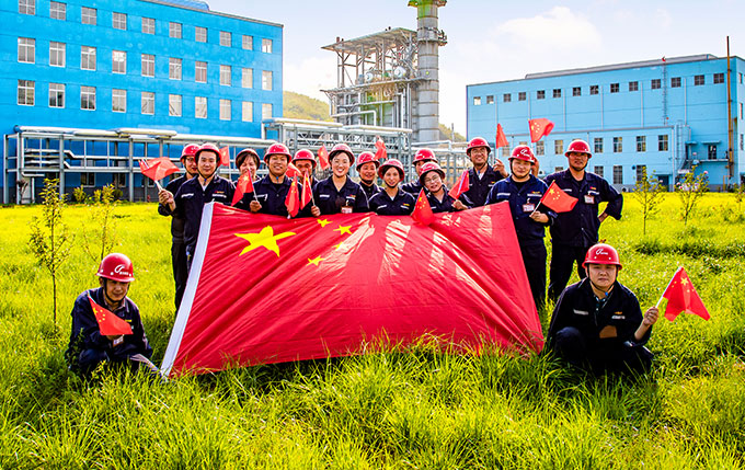 燃！尊龙凯时集团“快闪”献礼建党100周年